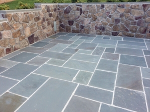 Stone Supplier Gives 5 Benefits of Building a Stone Wall | Washington, DC