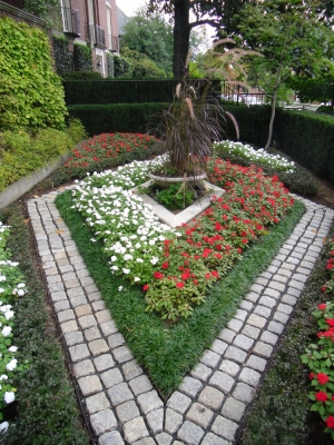 What Can a Landscape Maintenance Contractor Do for Your Yard? | Silver Spring MD