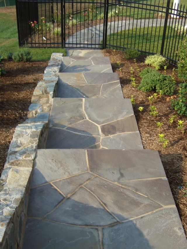 How to Install a Flagstone Walkway: Mortar &amp; Dry Construction Methods